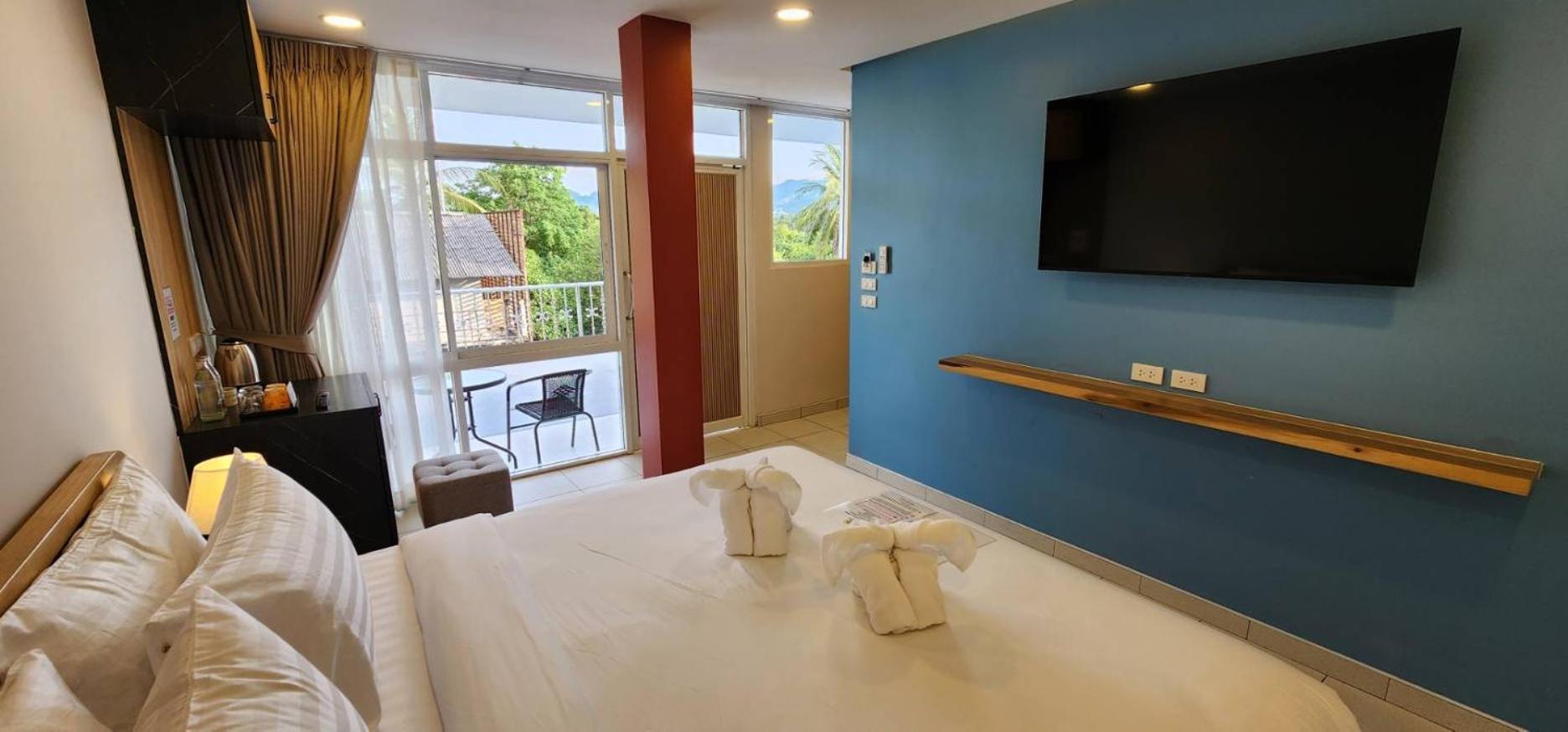 Lenny's Koh Samui 查汶海滩