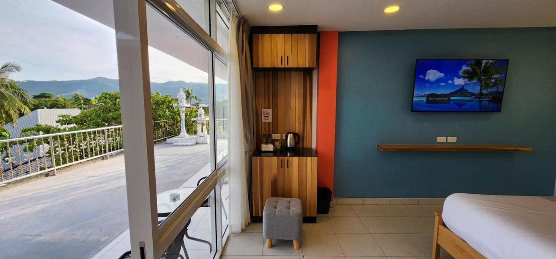 酒店 Lenny's Koh Samui 查汶海滩