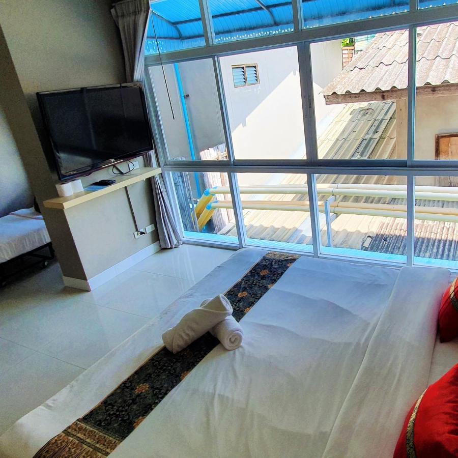 Lenny's Koh Samui Hotel