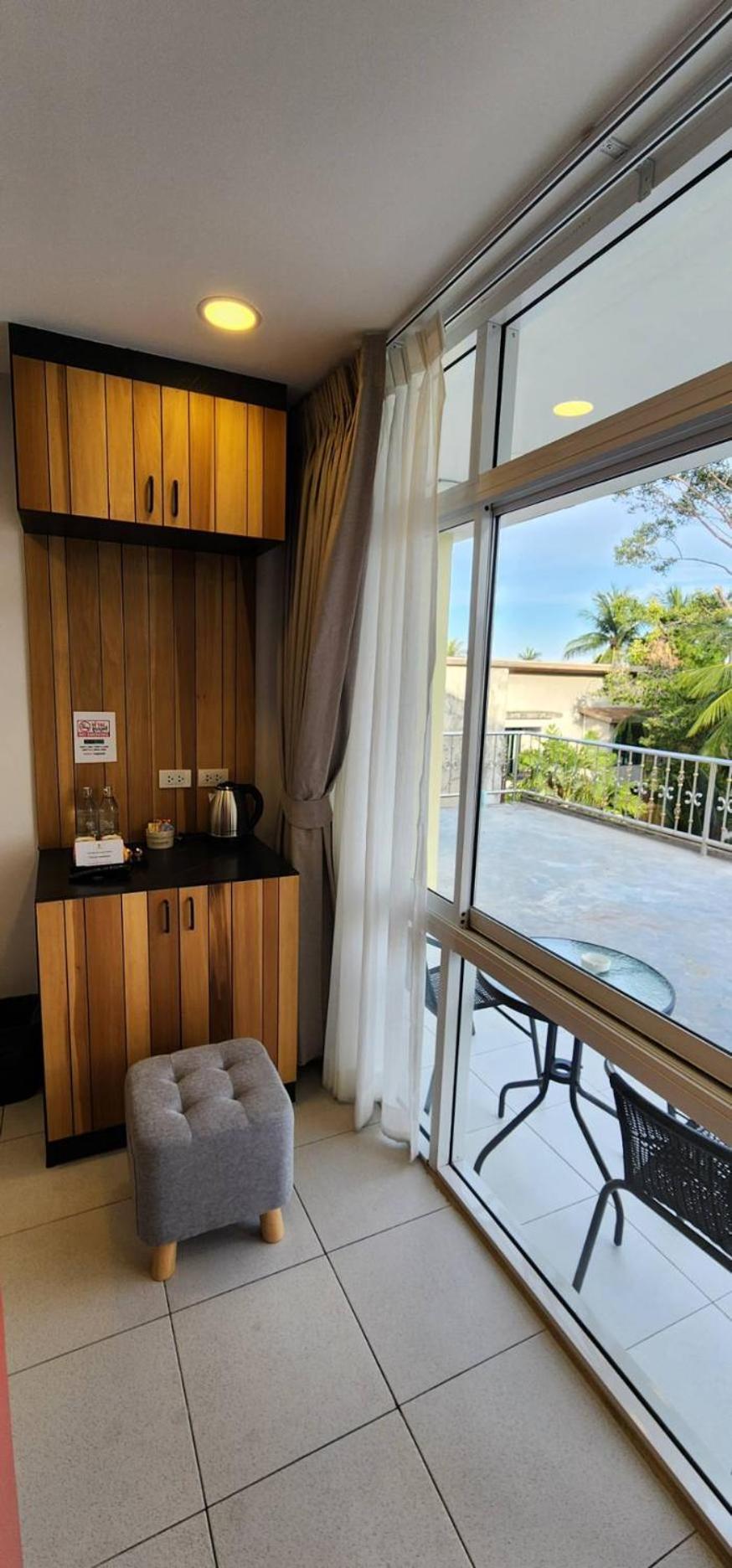 Hotel Lenny's Koh Samui